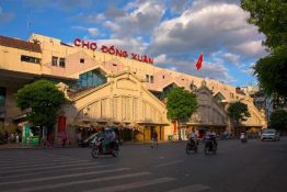 Dong Xuan Market – Paradise for Shopaholics
